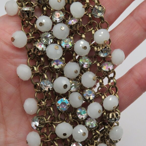 Vintage Chunky Gold Tone Chain Bracelet White Beads Clear Rhinestones - Picture 8 of 10